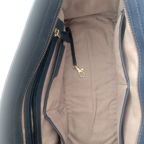 🔴SOLD🔴Michael Kors Purse set for Sale 🔴 SOLD🔴 - Picture 2 of 7